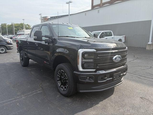 2027 Ford Super Duty F-350 SRW Platinum