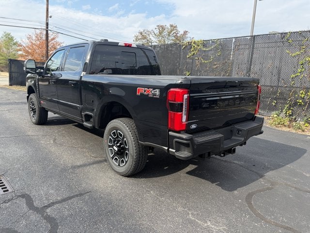 2027 Ford Super Duty F-350 SRW Platinum
