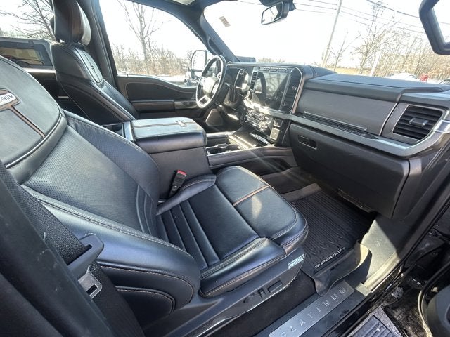 2024 Ford Super Duty F-350 Plat