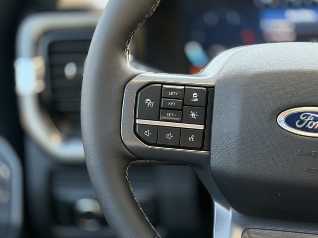 2026 Ford Super Duty F-450 DRW LARIAT
