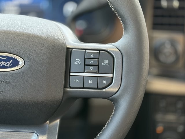 2026 Ford Super Duty F-450 DRW LARIAT