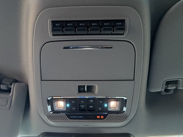 2026 Ford Super Duty F-450 DRW LARIAT