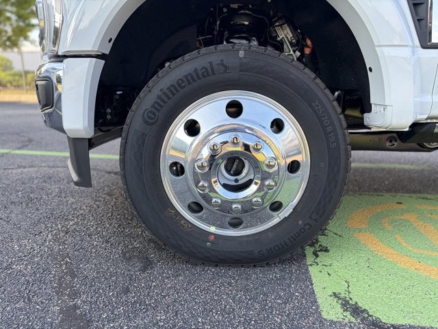 2026 Ford Super Duty F-450 DRW LARIAT