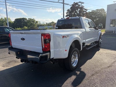 2026 Ford Super Duty F-450 DRW LARIAT