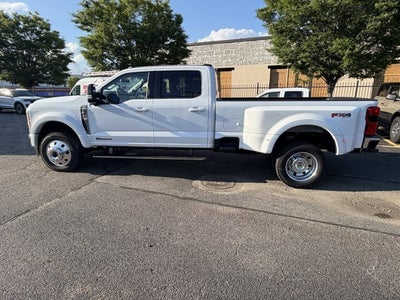 2026 Ford Super Duty F-450 DRW LARIAT