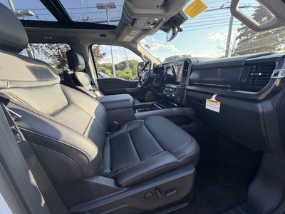 2026 Ford Super Duty F-450 DRW LARIAT