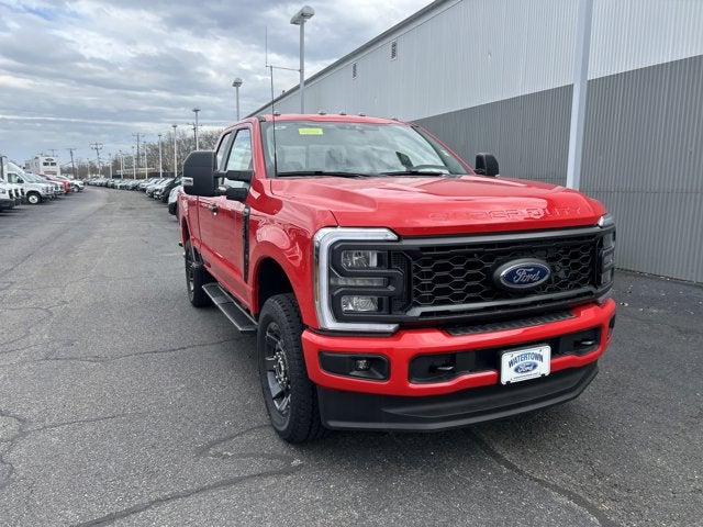 2026 Ford Super Duty F-350 SRW XL