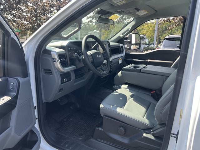 2026 Ford Super Duty F-250 SRW XL 8' PLOW