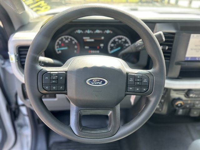 2026 Ford Super Duty F-250 SRW XL 8' PLOW