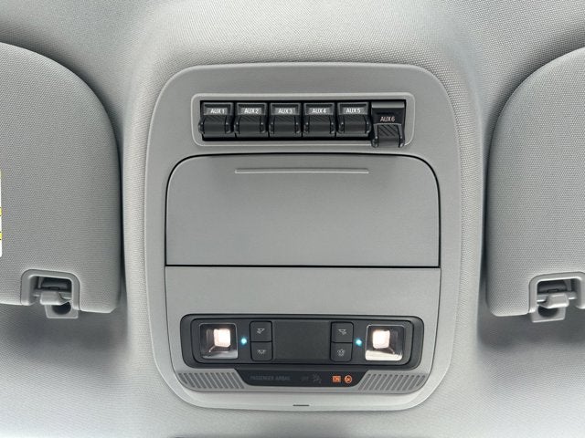 2026 Ford Super Duty F-250 SRW XL 8' PLOW