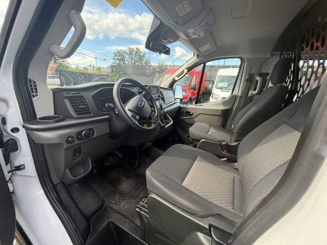 2025 Ford Transit Cargo Van Base