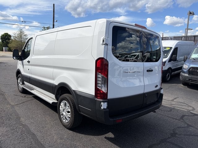 2025 Ford Transit Cargo Van Base