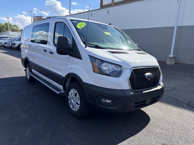 2025 Ford Transit Cargo Van Base