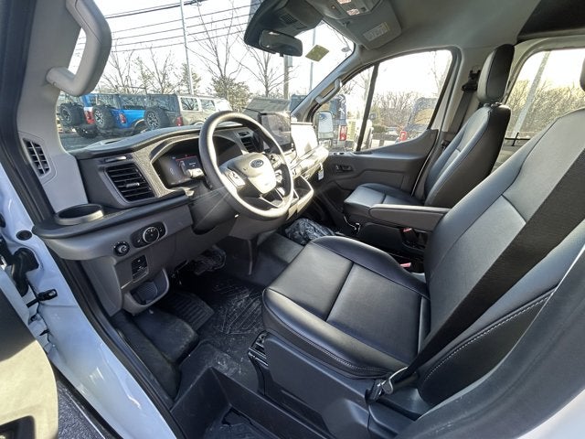 2026 Ford Transit Cargo Van Base