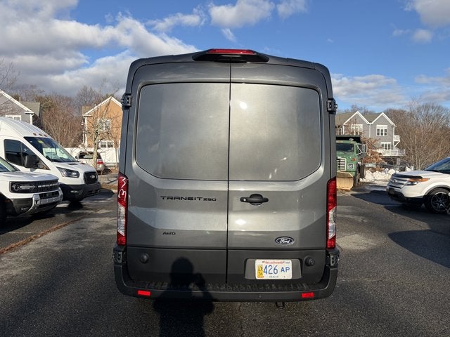 2026 Ford Transit Cargo Van Base