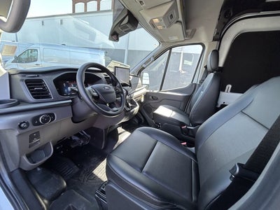 2026 Ford Transit Cargo Van Base