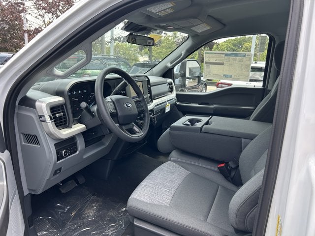 2025 Ford Super Duty F-350 SRW XLT