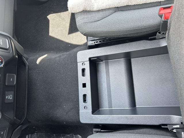 2025 Ford Super Duty F-350 SRW XLT