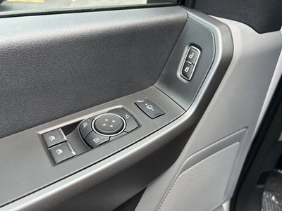 2025 Ford Super Duty F-350 SRW XLT