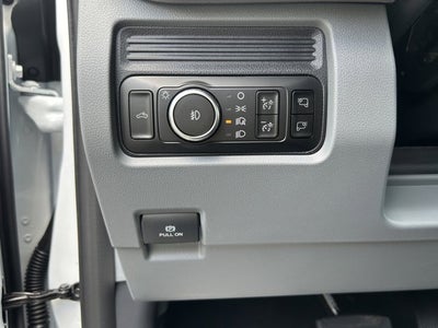 2025 Ford Super Duty F-350 SRW XLT