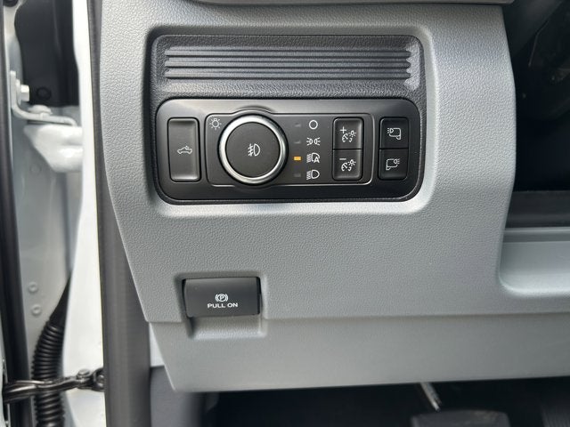 2025 Ford Super Duty F-350 SRW XLT