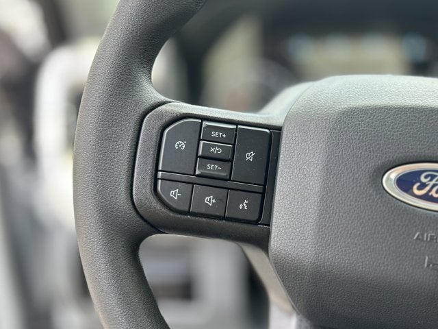 2025 Ford Super Duty F-350 SRW XLT