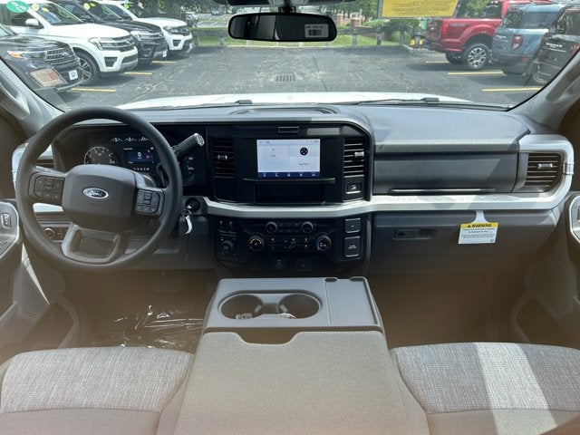 2025 Ford Super Duty F-350 SRW XLT