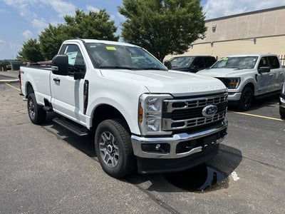 2025 Ford Super Duty F-350 SRW XLT