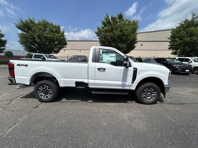 2025 Ford Super Duty F-350 SRW XLT