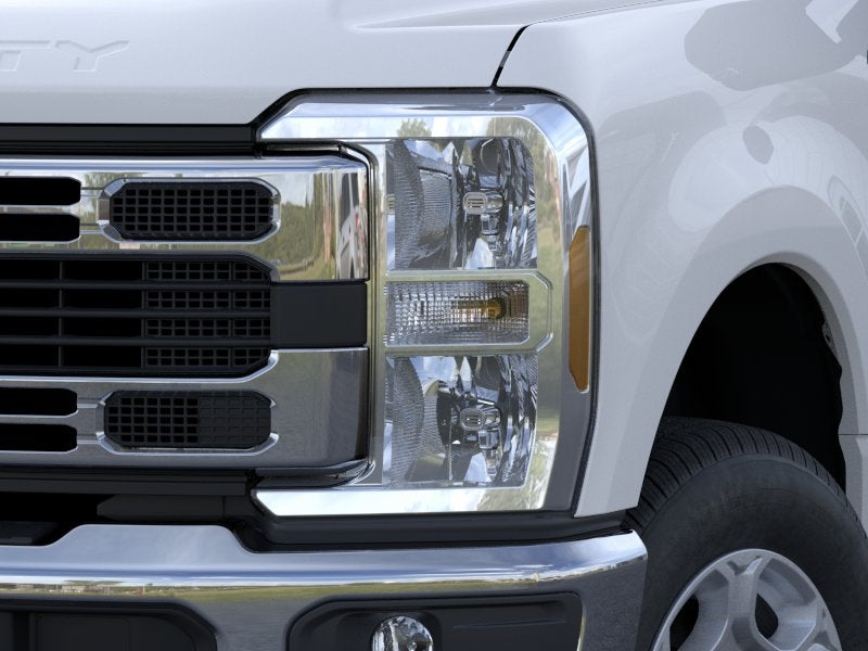2026 Ford Super Duty F-350 SRW XLT