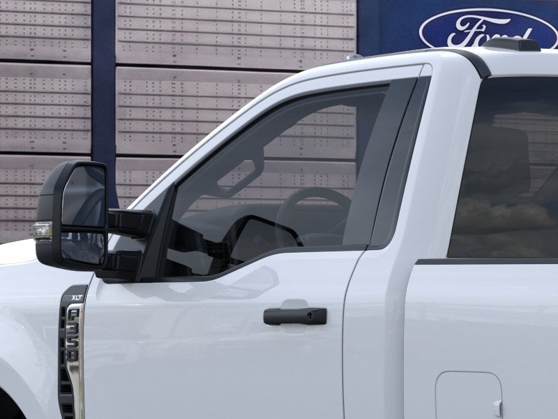 2026 Ford Super Duty F-350 SRW XLT