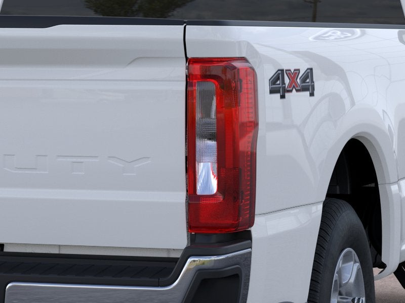 2026 Ford Super Duty F-350 SRW XLT