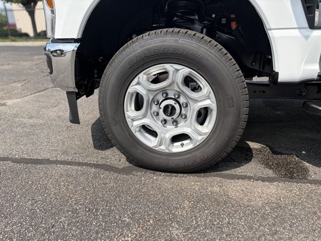 2026 Ford Super Duty F-350 SRW XLT