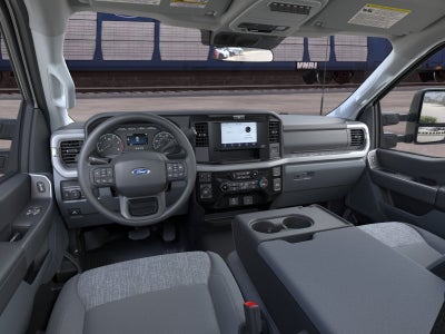 2026 Ford Super Duty F-350 SRW XLT