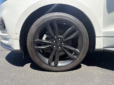 2024 Ford Edge ST