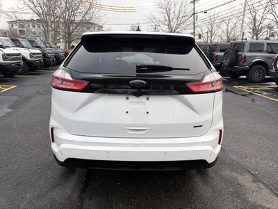 2023 Ford Edge SE