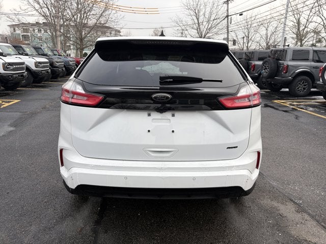 2023 Ford Edge SE