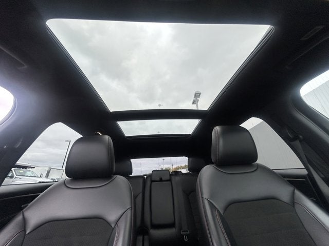 2022 Ford Edge ST Line