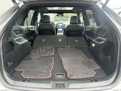 2022 Ford Edge ST Line