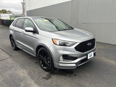 2022 Ford Edge ST Line