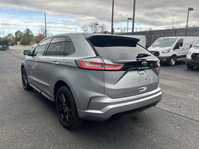 2022 Ford Edge ST Line