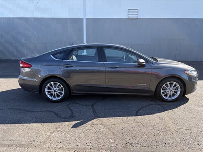 2019 Ford Fusion Hybrid SE