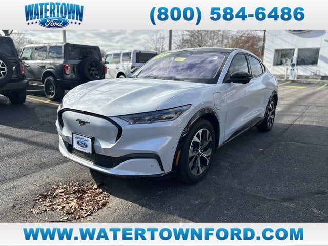 2021 Ford Mustang Mach-E PREM