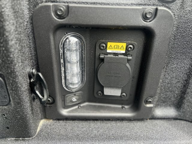 2025 Ford Maverick Lobo High