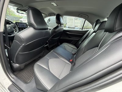 2022 Toyota Camry SE