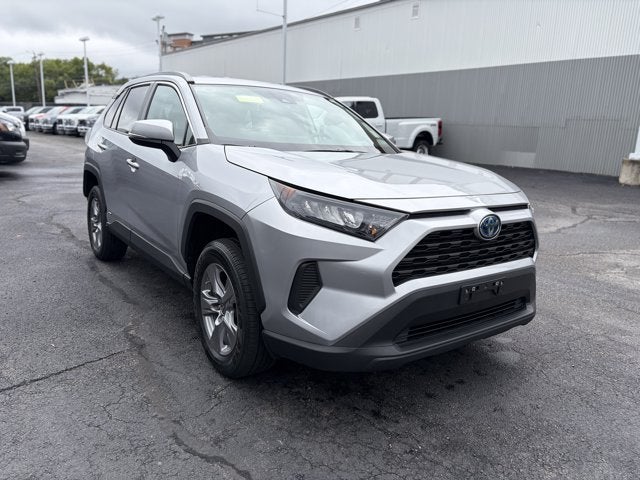 2022 Toyota RAV4 Hybrid LE