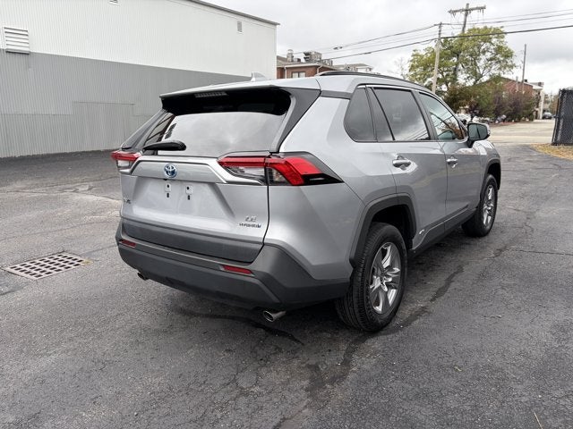 2022 Toyota RAV4 Hybrid LE