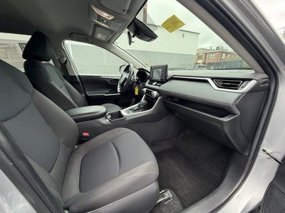 2022 Toyota RAV4 Hybrid LE