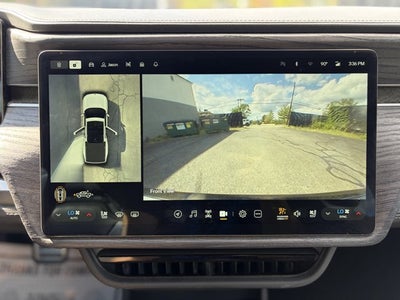 2022 Rivian R1T Adventure Package