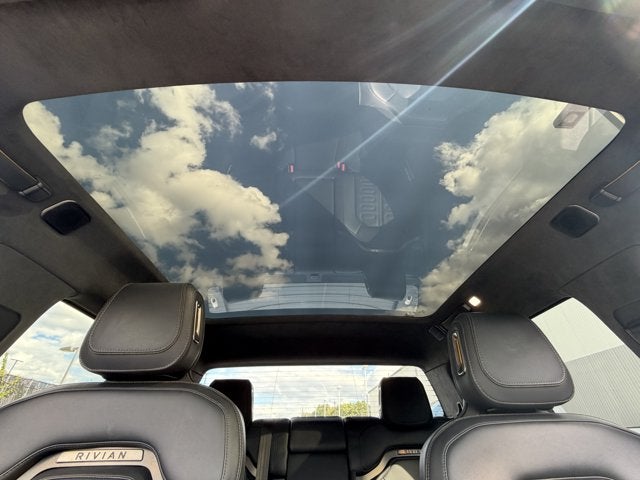 2022 Rivian R1T Adventure Package
